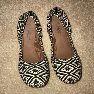 Lucky Brand Black & White Ballet Flats